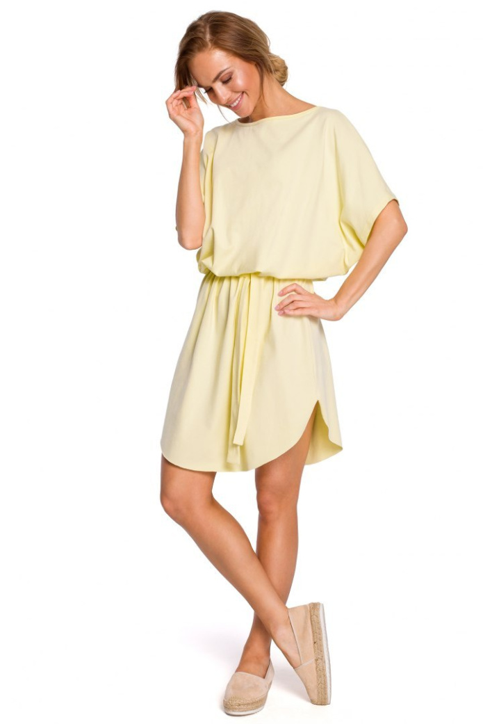 Sukienka mini - Z Paskiem - żółta